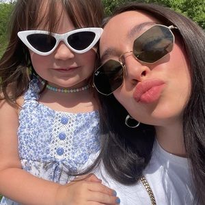 Meet your Posher, Mandi